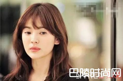 M型刘海怎么剪_别再整空气刘海了，教你剪出更自然的M型刘海