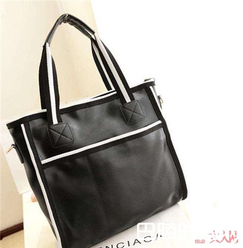 包袋介绍_这是女生衣橱必备单品 成为女神的必需品你有几件
