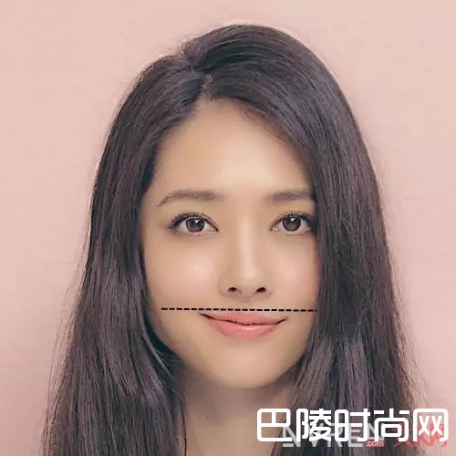 表情不对称怎么办_如何让五官看起来更精致？原来秘诀在这里！