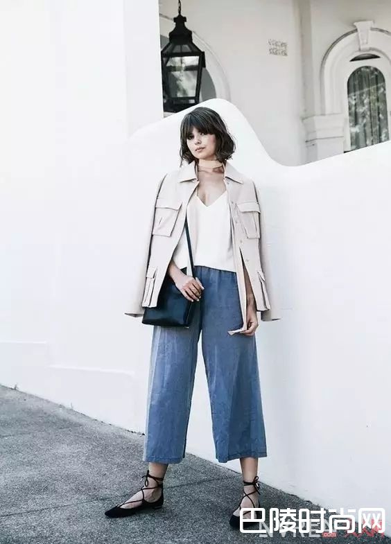 阔腿裤+黑色平底鞋_入一款万能鞋，你的所有美美春装都和它绝配！