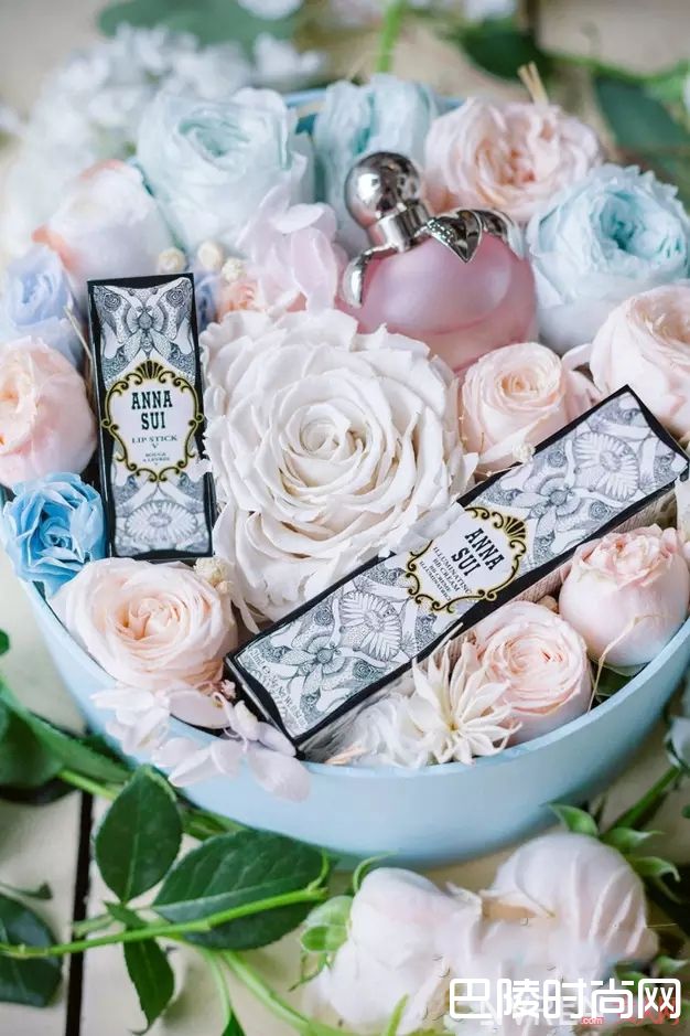 Nina Ricci香水推荐_撩新郎的正确方式 当然是用“香水”诱惑他！