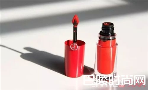 CLINIQUE与Armani唇膏推荐_想要撩拨春色 就从抹上一缕唇膏开始吧！