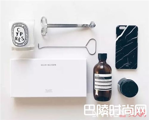 Aesop护肤品介绍_性冷淡风最爱 5款好用又简单设计的护肤品牌