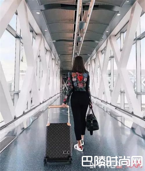 行李箱推荐_旅游必备 这些单品让你成为旅途中最美的风景