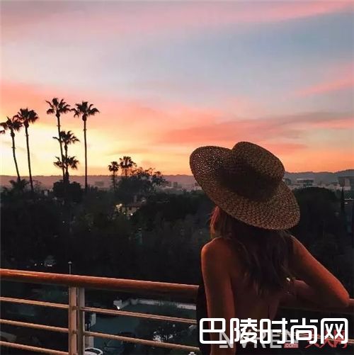 草帽推荐_旅游必备 这些单品让你成为旅途中最美的风景