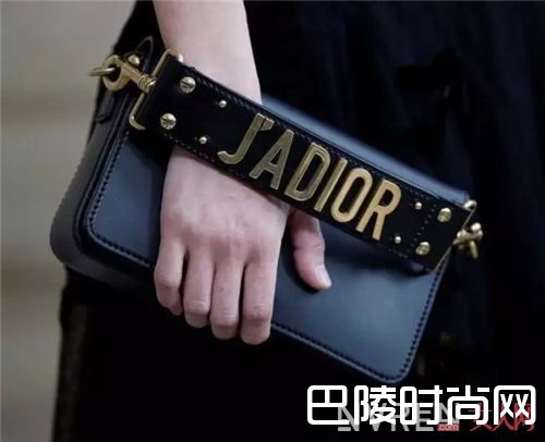 DIOR包包介绍_这8款潮人宠爱的It Bag 你准备入手了吗？