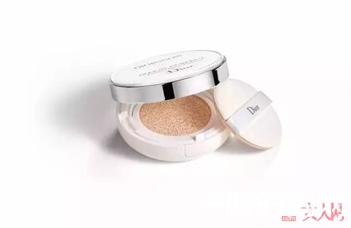 Bobbi Brown与迪奥气垫推荐_底妆用气垫BB还是粉底液？适合自己最重要！