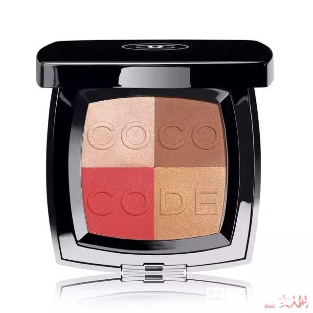 彩色腮红画法_丢掉大地色告别沉闷，夏日的彩色妆容速Get！