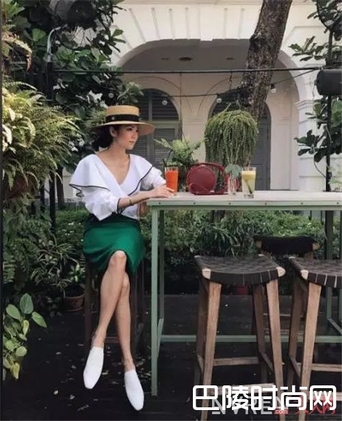 草帽推荐_旅游必备 这些单品让你成为旅途中最美的风景