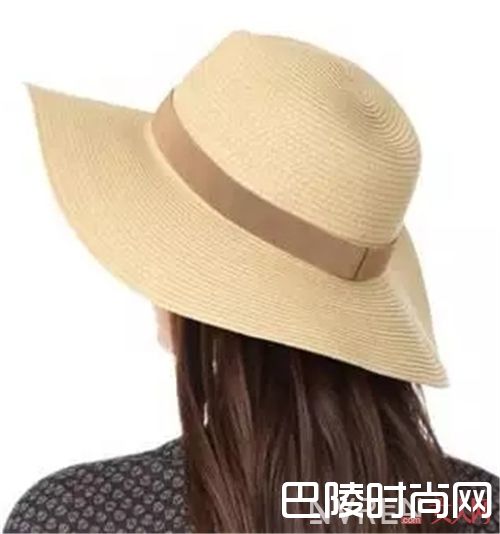 草帽推荐_旅游必备 这些单品让你成为旅途中最美的风景