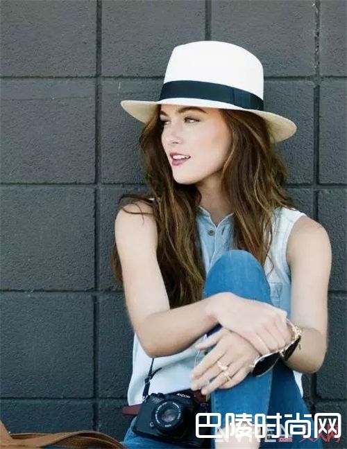 草帽推荐_旅游必备 这些单品让你成为旅途中最美的风景