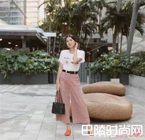 凉拖推荐_旅游必备 这些单品让你成为旅途中最美的风景