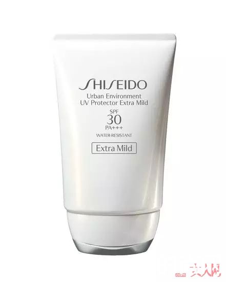 适合敏感肌的护肤品推荐_脸蛋容易泛红怎么办？敏感肌肤必看的去红血丝秘籍！