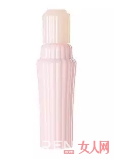 适合敏感肌的护肤品推荐_脸蛋容易泛红怎么办？敏感肌肤必看的去红血丝秘籍！