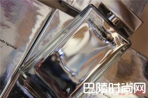 Narciso Rodriguez香水品牌简介_小众香水有哪些？15个高逼格小众香水品牌让你挥手告别“街香”!