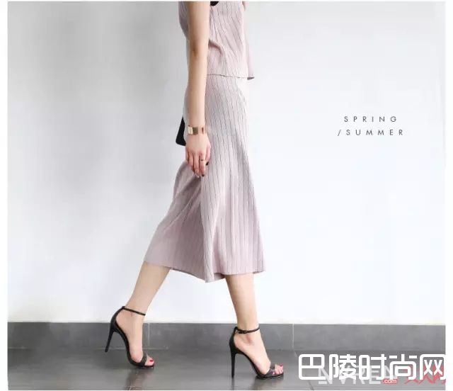 一字扣细跟鞋推荐_这20双适合上班穿的高跟鞋，时髦又不累脚！