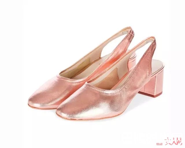 低跟的粗跟鞋推荐_这20双适合上班穿的高跟鞋，时髦又不累脚！