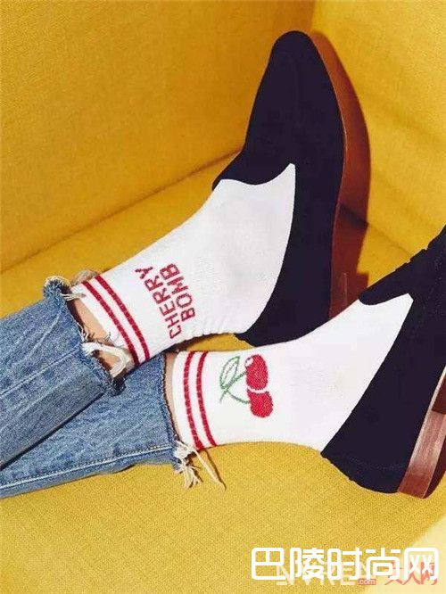 袜子如何挑选_如何精选一双好袜子？美要从足底开始