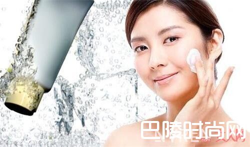 泰国thann紫苏防晒霜 简介_春季护肤大作战刻不容缓！哪些护肤品缓解皮肤不适恢复水润？