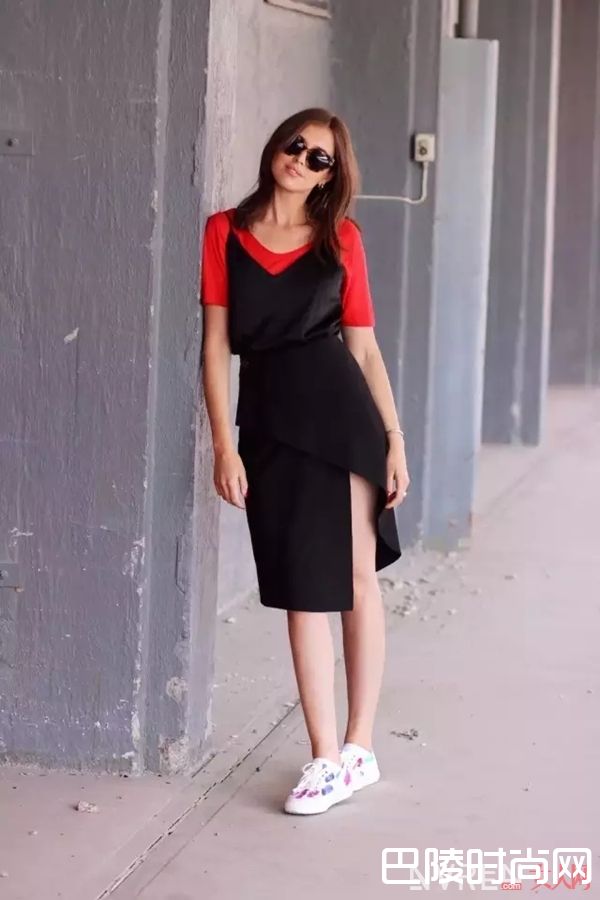 休闲风吊带裙推荐_没条吊带裙怎么过夏天,slip dress在各种场合都百搭