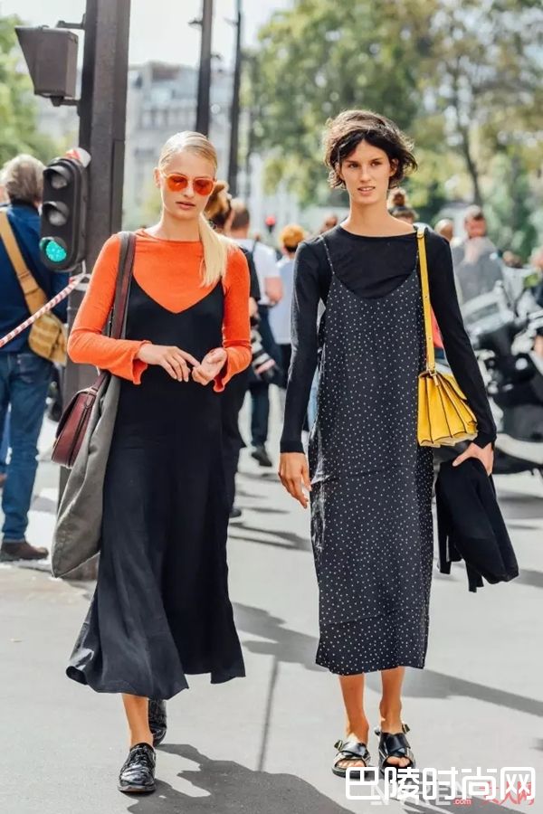 吊带裙外穿_没条吊带裙怎么过夏天，slip dress在各种场合都百搭