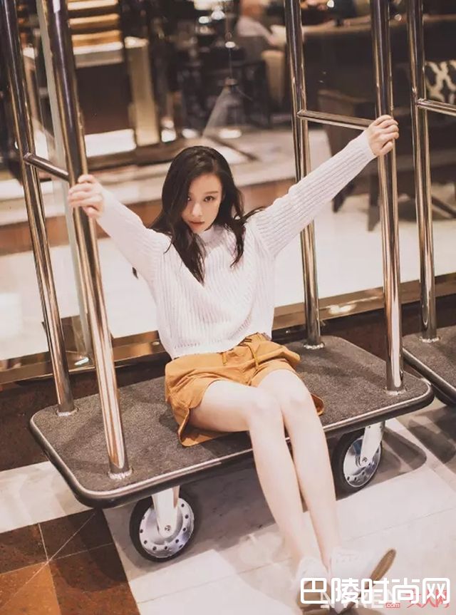 ASH小白鞋_还买Puma的蝴蝶结?2017最新值得买的小白鞋在这里,杨幂、刘雯都穿过