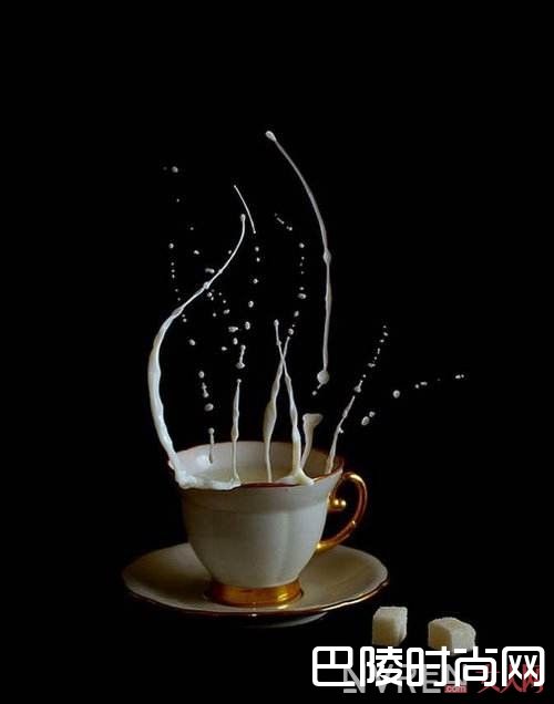 牛奶介绍_睡前喝这6款饮品 保证你从此告别黑眼圈