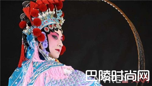 戏曲介绍_别再崇洋了 这才是真正的中国人应有的“中国范”