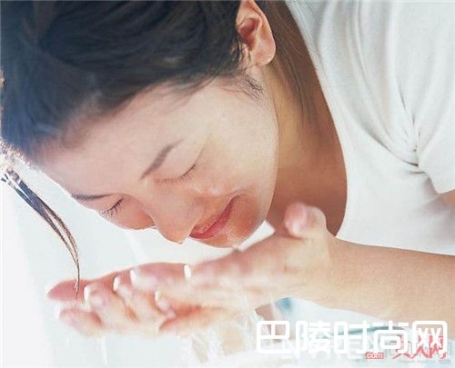茶叶水洗脸介绍_7款纯天然护肤洗面奶 美容又健康不含毒素