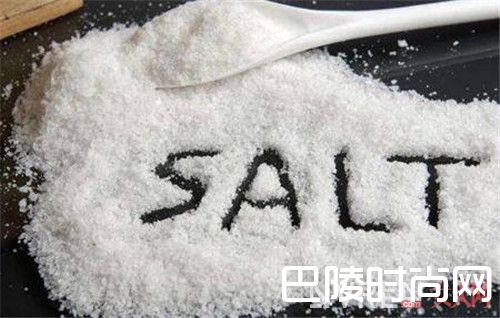 什么是粗盐瘦腿法_腿部肉多不满意?10个瘦腿技巧省钱又实用赶紧get吧