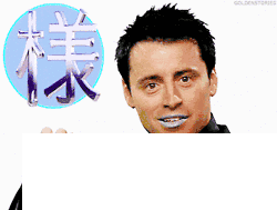 鲜艳荧光和粉嫩裸透唇_跟着明星妆容变化，抓住5大美妆新趋势！