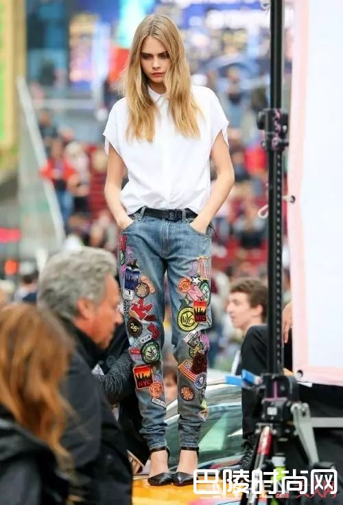 贴布型牛仔搭配建议_如果你喜欢牛仔裤 那么这些品牌你不能错过
