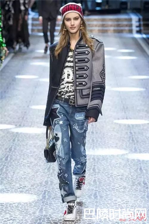 刺绣型牛仔搭配建议_如果你喜欢牛仔裤 那么这些品牌你不能错过