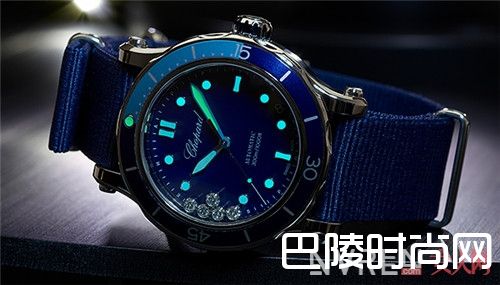 萧邦Happy Ocean腕表简介_高颜值腕表推荐：给你一款时髦搭配的选择