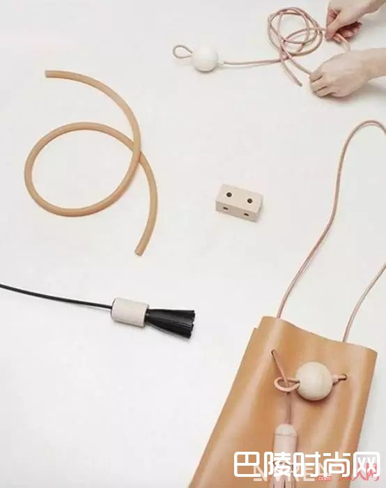 Building Block双肩包_私藏小众平价双肩皮包分享，让你的包包实用和颜值齐飞