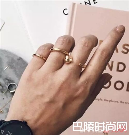 Maria Black品牌介绍_千元内的首饰品牌 让你不吃土也能拥有美美的首饰