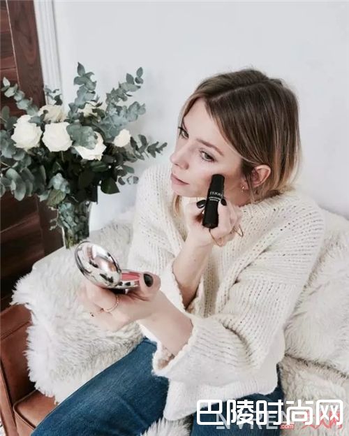 By Terry品牌介绍_不仅便宜还好用 而且颜值美到起飞的6款小众彩妆