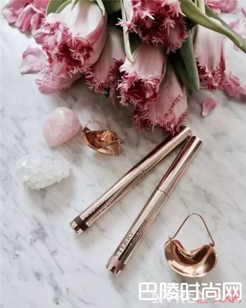 By Terry品牌介绍_不仅便宜还好用 而且颜值美到起飞的6款小众彩妆