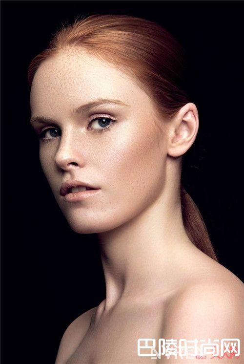 脸上的斑都有什么_如何才能治疗你脸上的斑斑锈迹？主要还是得根治