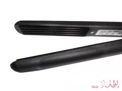 细软发质应该选择的梳子_拯救细软头发，怎么做才能让头发不塌