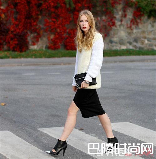 黑色高跟鞋搭配什么优雅_女生衣橱中最重要的10件必备单品是什么?