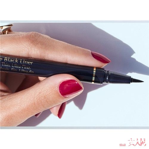 雅诗兰黛双头眼线液笔有什么特点_盘点持久力最强的“实力派”眼线笔：超好用不晕染