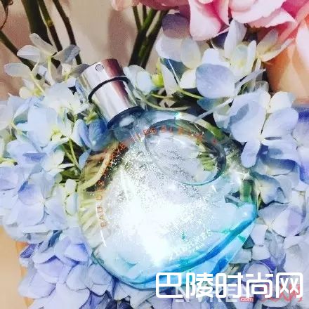 爱马仕蓝色橘彩星光香水_盘点2017年十大靠颜值取胜的诱人新香味儿