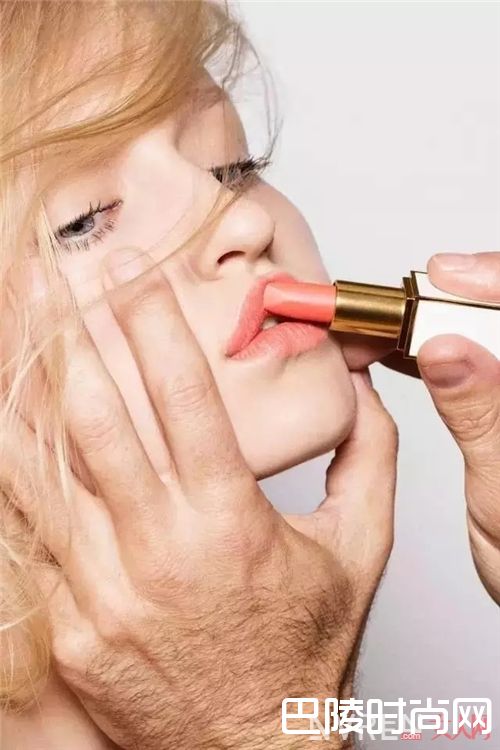 Tom Ford口红推荐_今年春夏最火的8只口红 颜色都帮你挑好了！