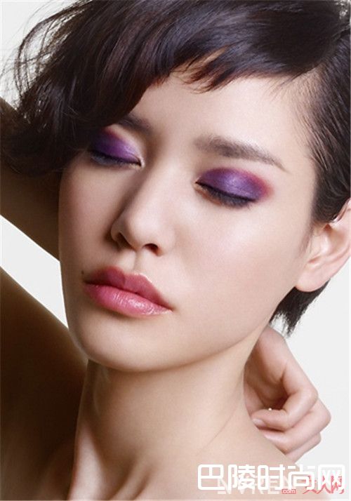 贝玲妃坏女孩防水眼线笔 简介_盘点持久力最强的“实力派”眼线笔：超好用不晕染