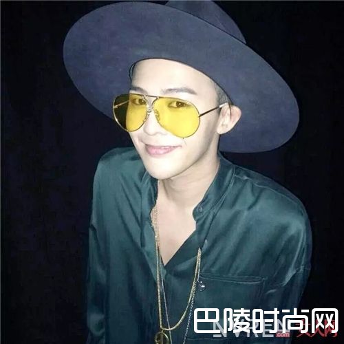 有色太阳镜_脸大怎么办?这4款眼镜让你时尚又显脸小!