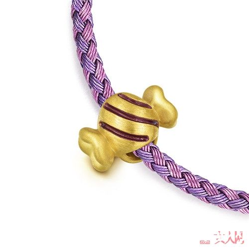 周生生Charme「可爱」系列简介_春日珠宝选购:拥有几件“春意盎然”的珠宝配饰搭配好春光