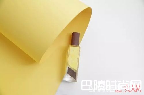 祖马龙英伦文青系列_盘点2017年十大靠颜值取胜的诱人新香味儿