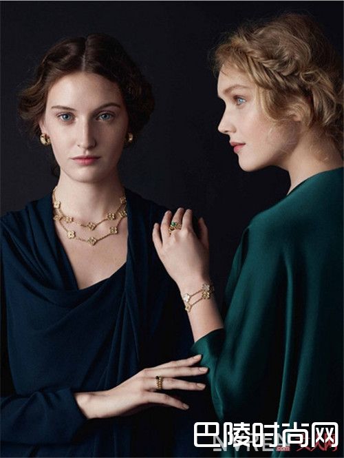 梵克雅宝Alhambra四叶草项链系列简介_最适合春天的珠宝有哪些？春天到来选一款适合自己的珠宝吧