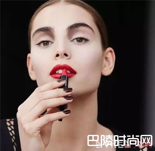 Givenchy口红推荐_今年春夏最火的8只口红 颜色都帮你挑好了！